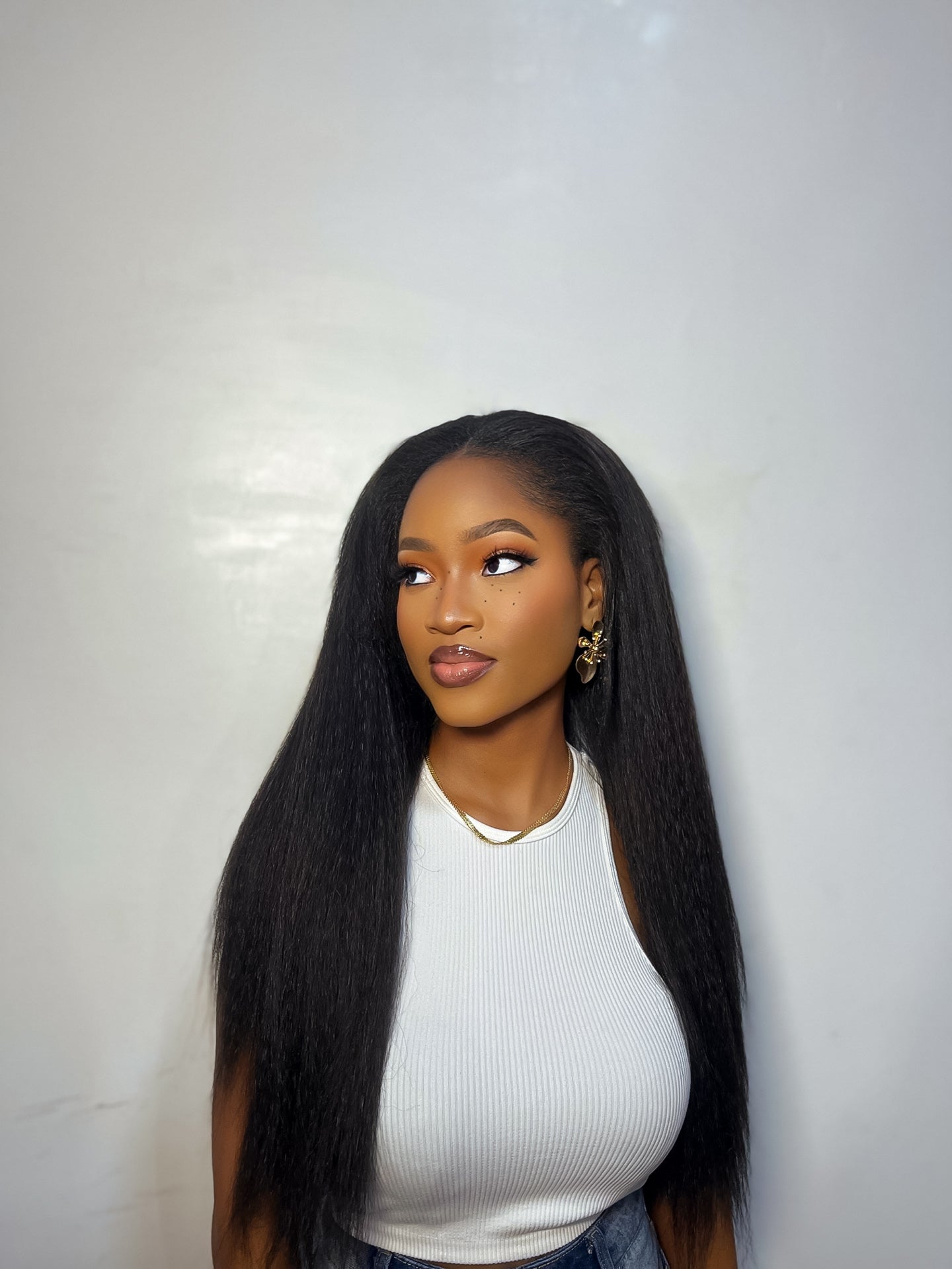 LOURA KINKY STRAIGHT HALF WIG